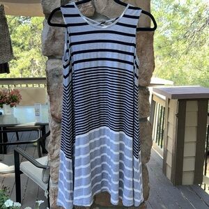 ALYA Sleeveless Swing Shift Dress Sundress Size M Gray Black White Stripes
